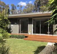 Banksia Luxury Villa - Perth Resorts