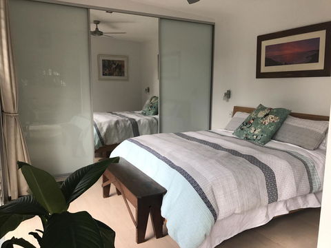 Banksia Luxury Villa - Perth Resorts 3