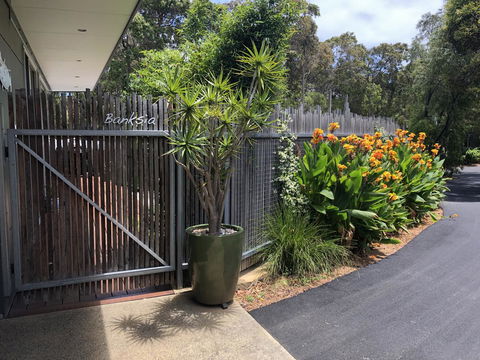 Banksia Luxury Villa - Perth Resorts 15