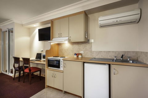Quest Yelverton Kalgoorlie - Perth Resorts 5