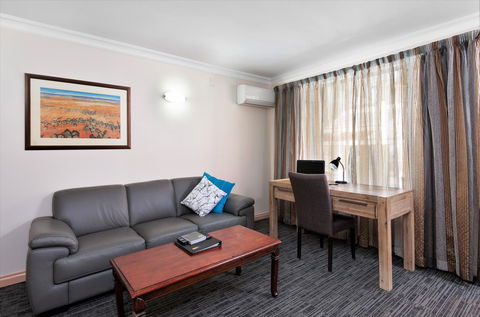 Quest Yelverton Kalgoorlie - Perth Resorts 9
