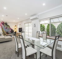 Luxury Federation Style Home - Sleeps 10 - Accommodation Perth