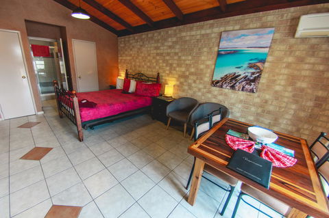 Esperance Foreshore Apartments - Accommodation Perth 4