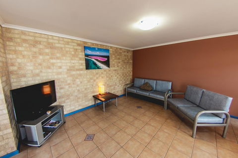 Esperance Foreshore Apartments - Accommodation Perth 42