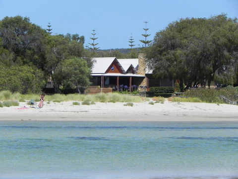Beach House Dunsborough - Accommodation Perth 0