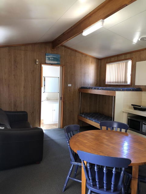 The Aurelian Cabin - Accommodation Perth 5