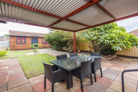 Big House Heated Pool 11 Beds Como / South Perth / Applecross - Perth Resorts 26