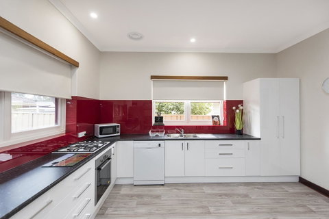 Big House Heated Pool 11 Beds Como / South Perth / Applecross - Perth Resorts 8