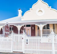 South Beach Bed  Breakfast - Perth Resorts