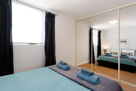 Ocean Breeze Apartment - Accommodation Perth 31