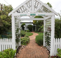 Jacaranda Guest House - Perth Resorts