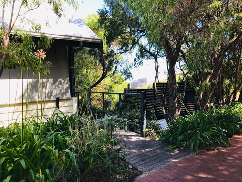 Zephyr Studio - Perth Resorts 22