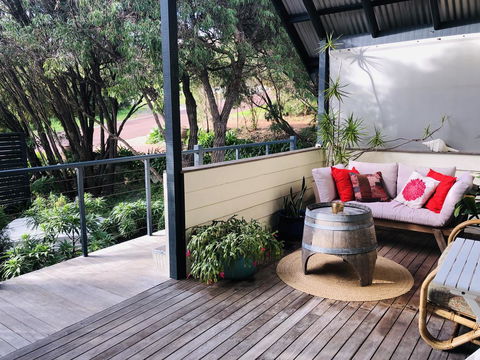 Zephyr Studio - Perth Resorts 10