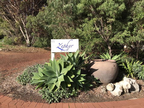 Zephyr Studio - Perth Resorts 23