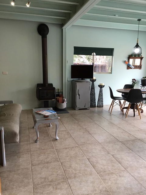 Dunsborough Barn Stay - Accommodation Perth 4