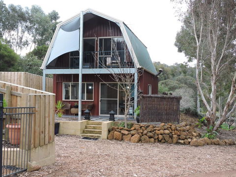 Dunsborough Barn Stay - Accommodation Perth 1