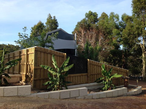 Dunsborough Barn Stay - Accommodation Perth 0