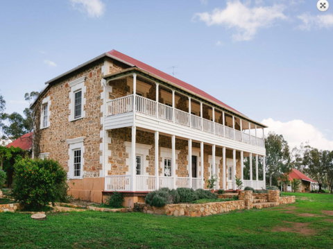 Daisy Cottage - Accommodation Perth 9