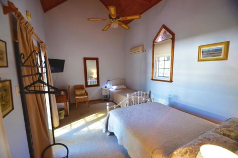 RoseMoore Bed & Breakfast - Perth Resorts 9