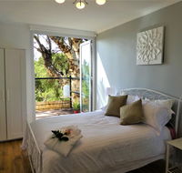 Treetops Cottage - Accommodation Perth