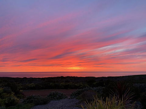 Redgate Beach Escape - Perth Resorts 4