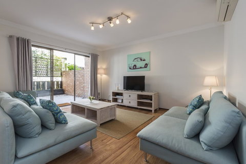 Cottesloe Sea Salt Abode - Executive Escapes - Accommodation Perth 1