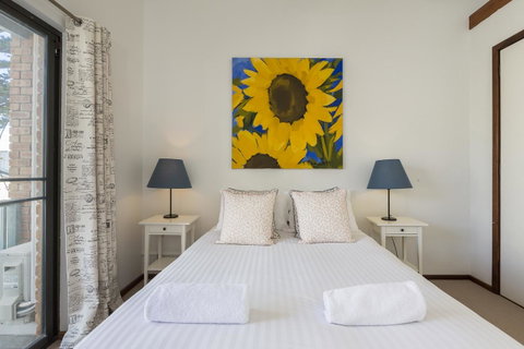Cottesloe Sea Salt Abode - Executive Escapes - Accommodation Perth 8