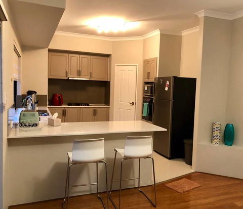 Highgate Modern Home (4 Mins To Perth City) - Perth Resorts 3