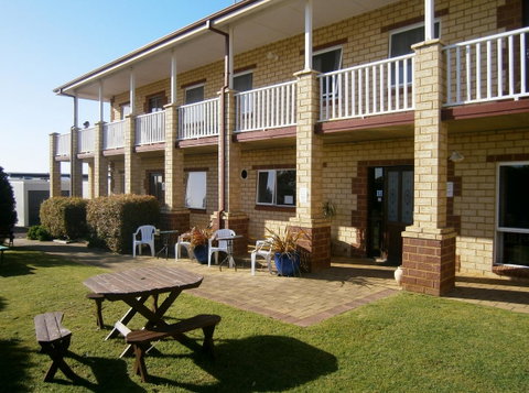 Baywatch Retreat Augusta - Accommodation Perth 0