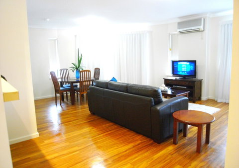 Perth West End Apartment 406 - Executive Escapes - Accommodation Perth 8