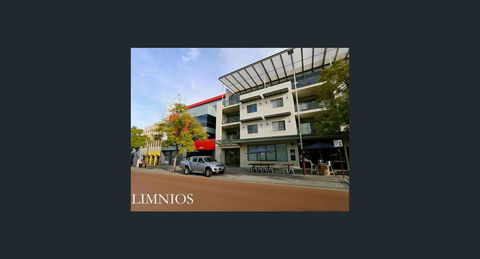Frankly Francis - Exquisite Executive Apartment - Perth Resorts 1