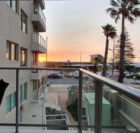 Sandcastles Beachfront  Luxury Retreat Apartment - Perth Resorts