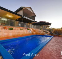 3 Kestrel Place - PRIVATE JETTY  POOL - Accommodation Perth