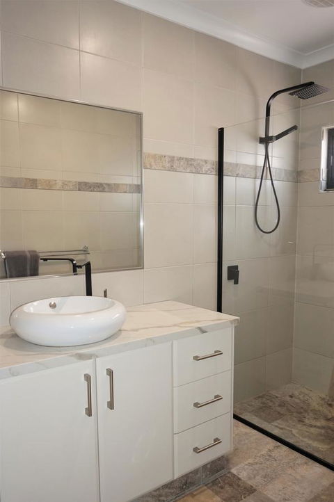 27 Corella Court - Accommodation Perth 13