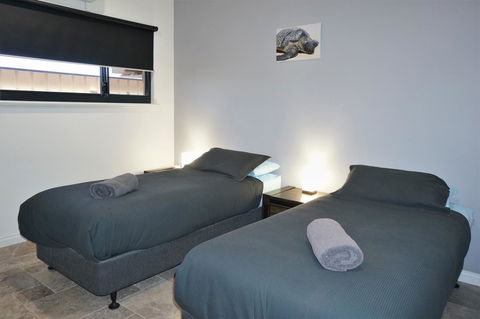 27 Corella Court - Accommodation Perth 12