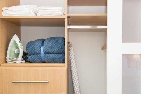 Light Bright, Quality River Views! Free Parking - Accommodation Perth 25