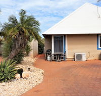 Osprey Holiday Village Unit 213/1 Bedroom - Spa bath king size bed perfect for any couple - Accommodation Perth
