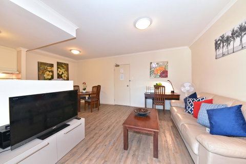 Inner Perth CBD 1X1 Apartment: 605451 - Accommodation Perth 5