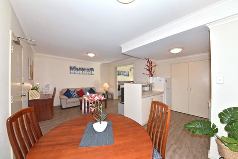 Inner Perth CBD 1X1 Apartment: 605451 - Accommodation Perth 11