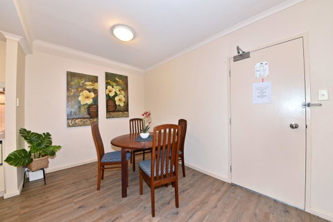 Inner Perth CBD 1X1 Apartment: 605451 - Accommodation Perth 10