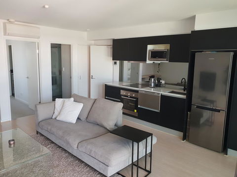 Modern Northbridge Apartment - Accommodation Perth 1