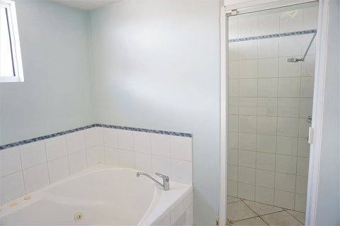 Osprey Holiday Village Unit 120 - Plenty Of Room For A Large Family - Accommodation Perth 12