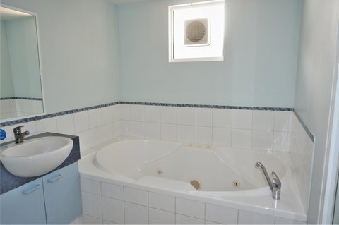 Osprey Holiday Village Unit 120 - Plenty Of Room For A Large Family - Accommodation Perth 13