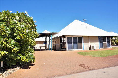 Osprey Holiday Village Unit 120 - Plenty Of Room For A Large Family - Accommodation Perth 1