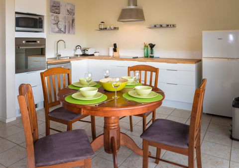 Cottesloe Sea Bliss Apartment - Accommodation Perth 4