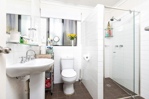 Como Executive Apartment - Accommodation Perth 15