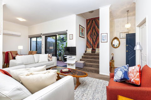 Como Executive Apartment - Accommodation Perth 9
