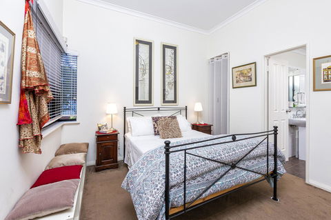 Como Executive Apartment - Accommodation Perth 6