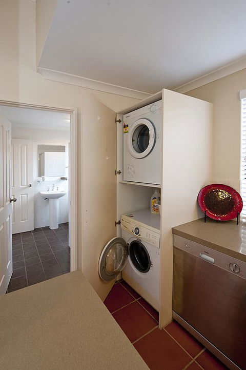 Como Executive Apartment - Accommodation Perth 14