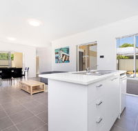 Victoria Park Town House - Accommodation Perth